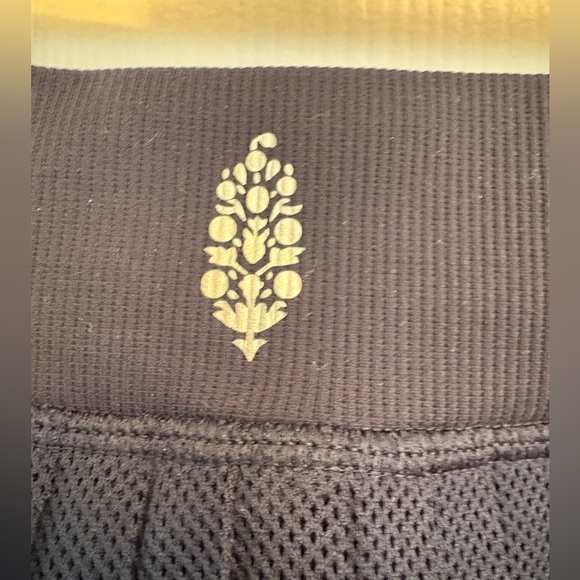 Free People Movement Navy Pleated Tennis Skort M/L NWT Athletic Skirt - Picture 5 of 6